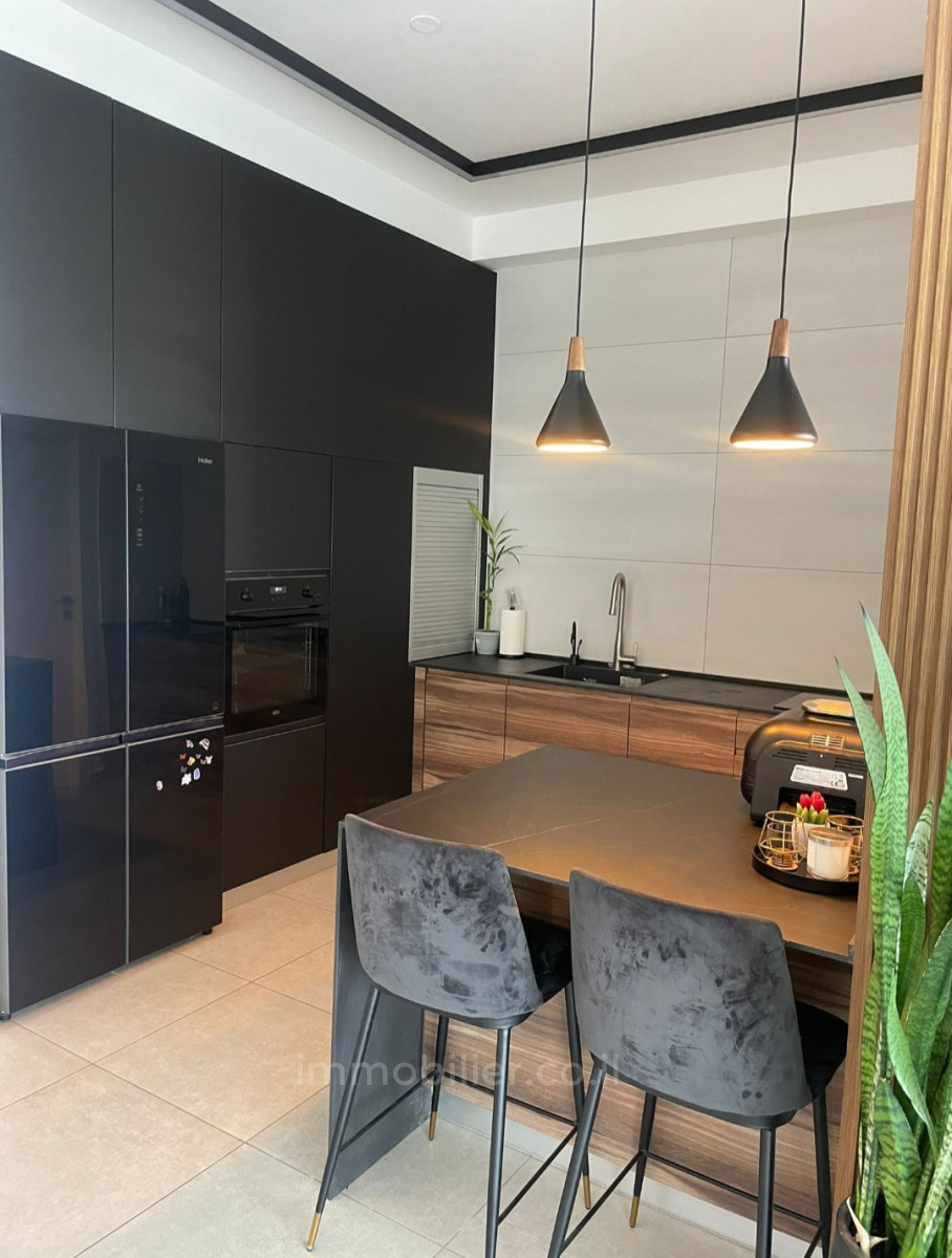 Apartment 3 rooms Bat yam Bat yam 525-IBL-13
