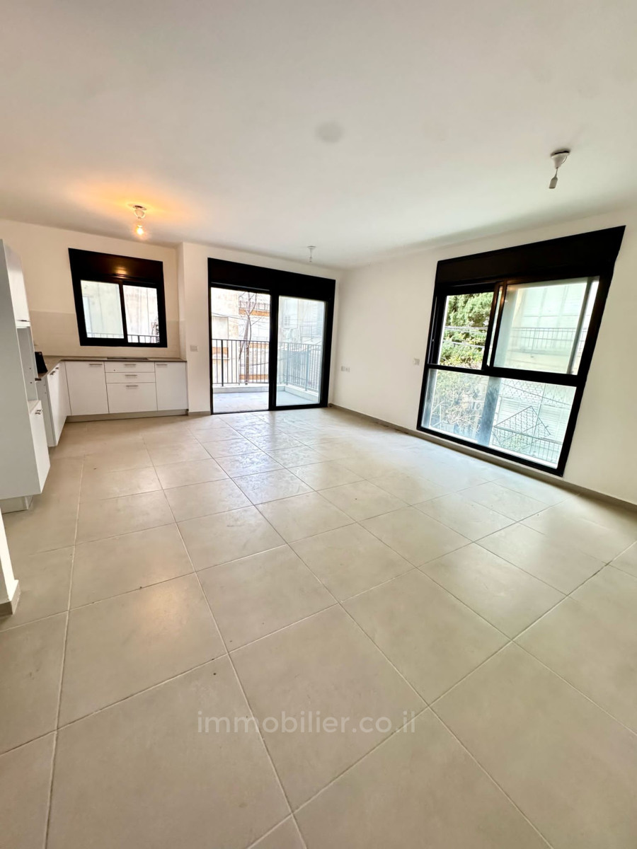Appartement 3 pièces  Bat yam Bat yam 527-IBL-186