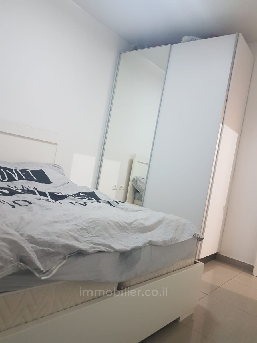 Apartment 3.5 rooms Bat yam Bat yam 599-IBL-9