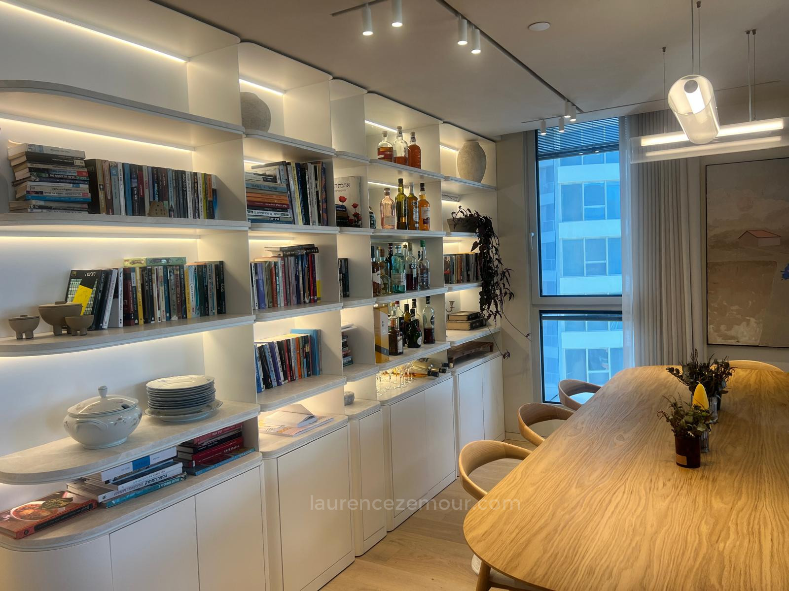 Apartment 3.5 rooms Tel Aviv City center 60-IBL-1462