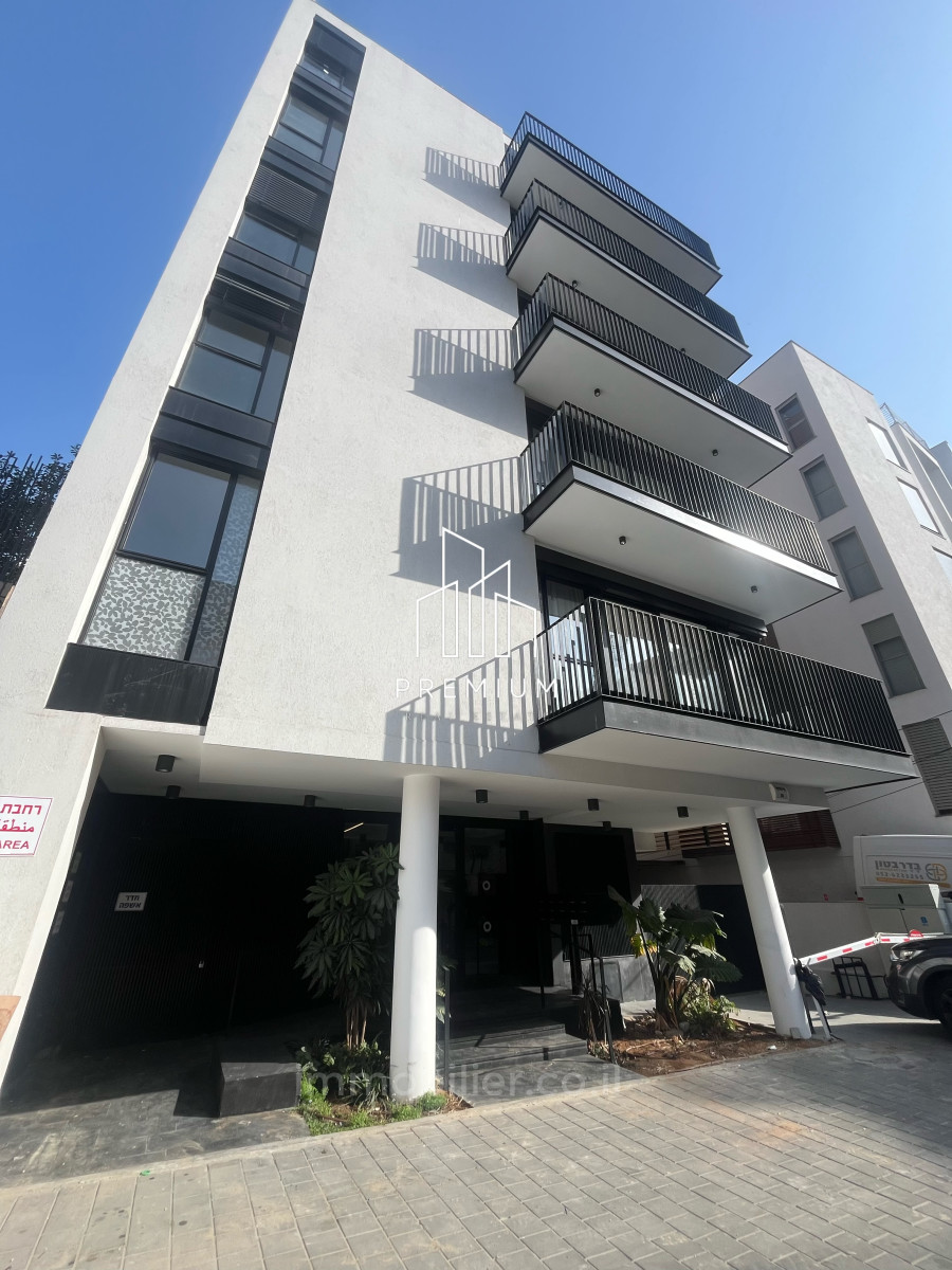 Apartment 4 rooms Tel Aviv Lev Tel-Aviv 627-IBL-20