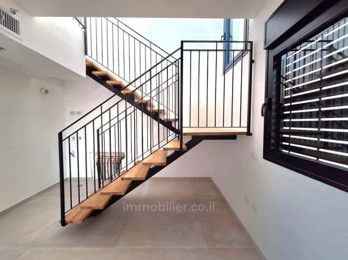 Appartement 4 pièces  Tel Aviv tel aviv north 627-IBL-26