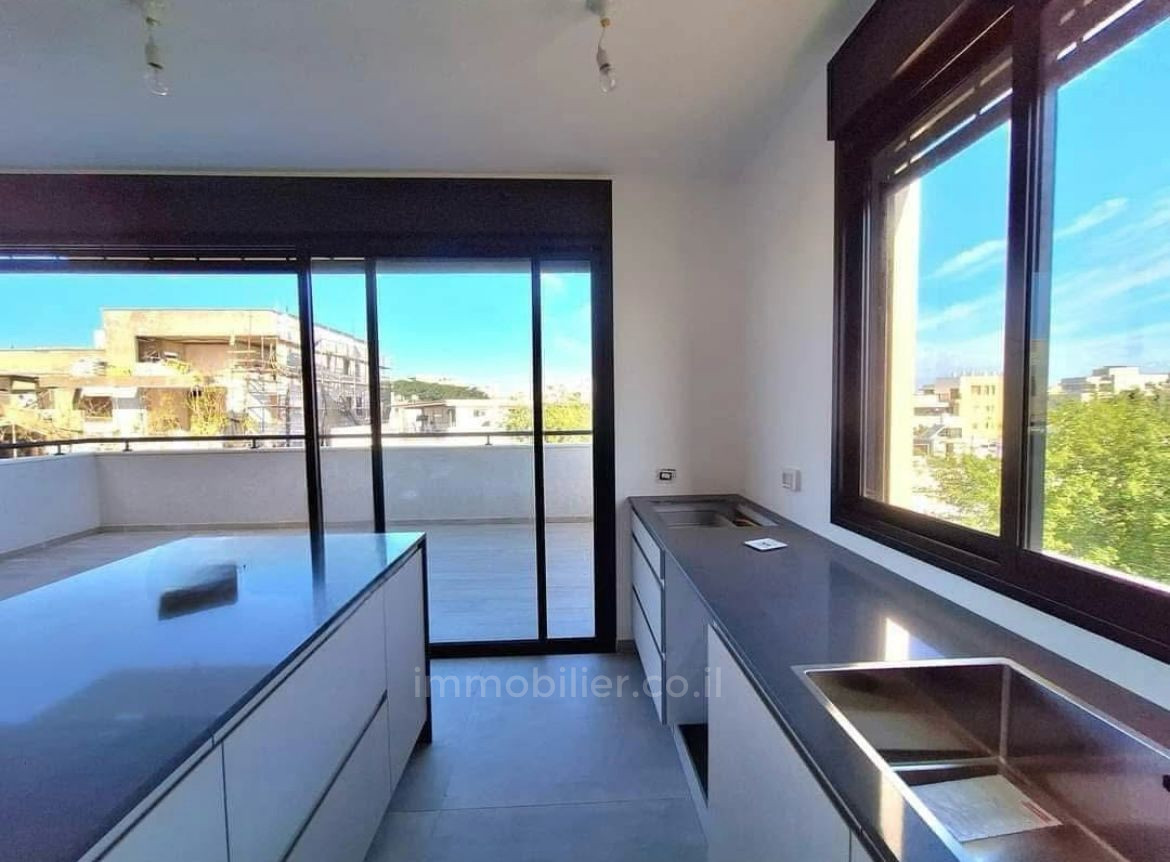 Appartement 4 pièces  Tel Aviv tel aviv north 627-IBL-26