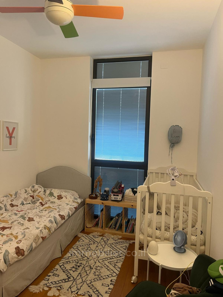 Appartement 4 pièces  Tel Aviv 1ere ligne mer 627-IBL-33
