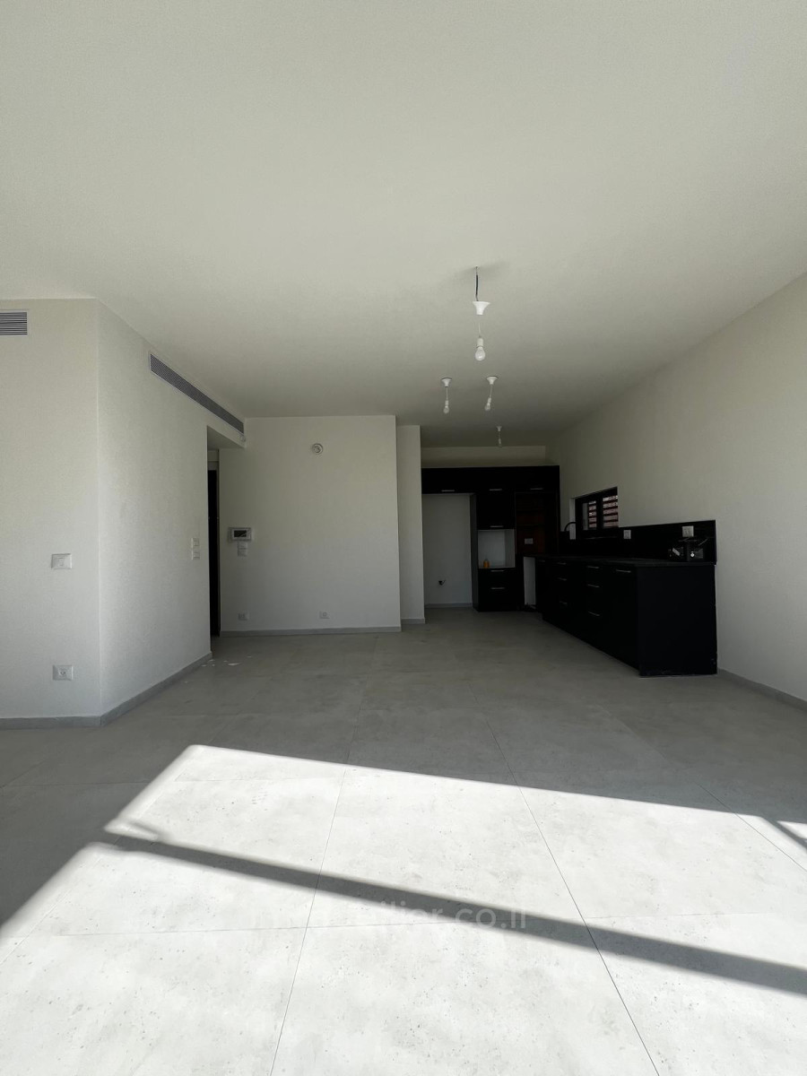 Appartement 3 pièces  Tel Aviv 1ere ligne mer 627-IBL-36