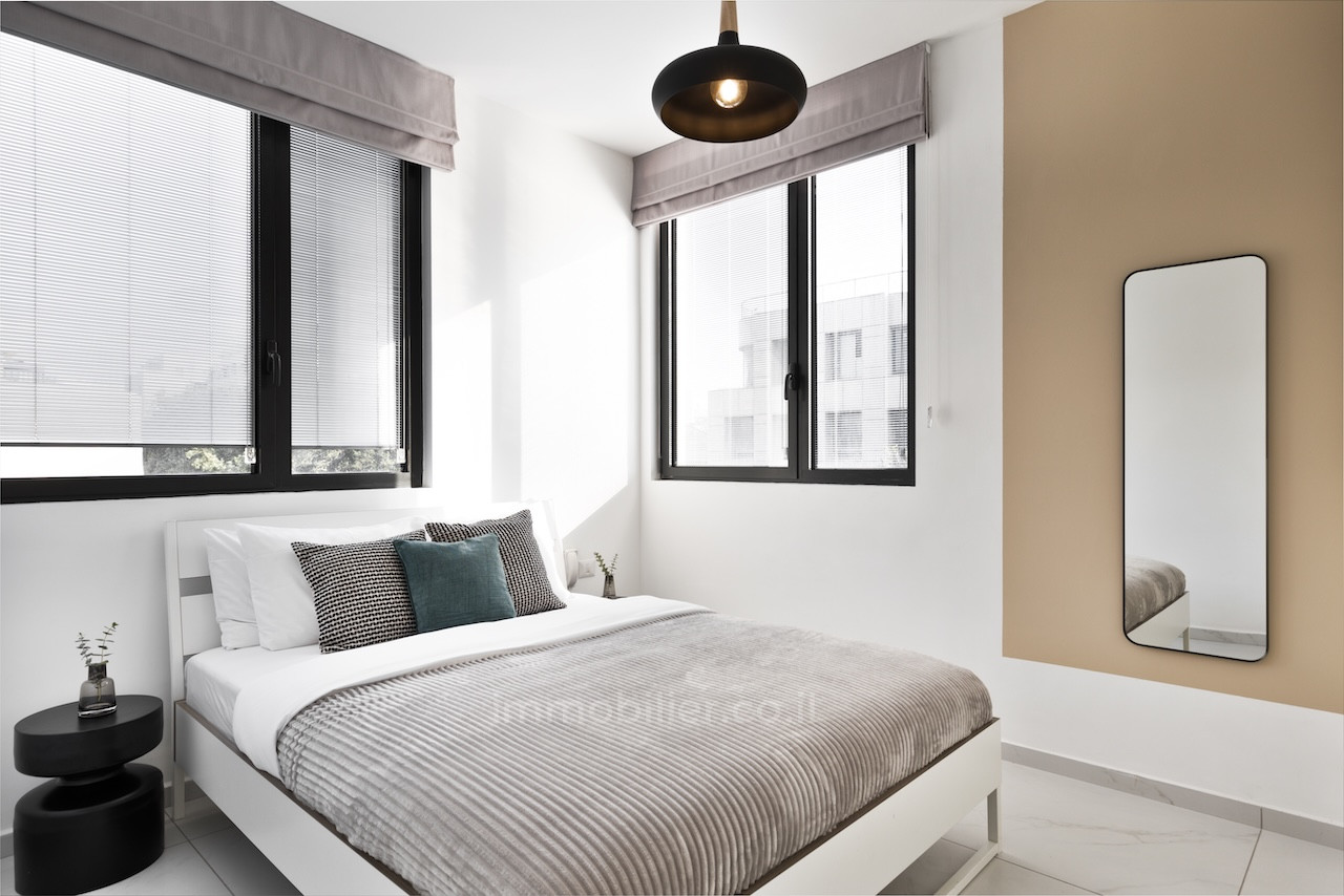Appartement 3 pièces  Tel Aviv 1ere ligne mer 627-IBL-39