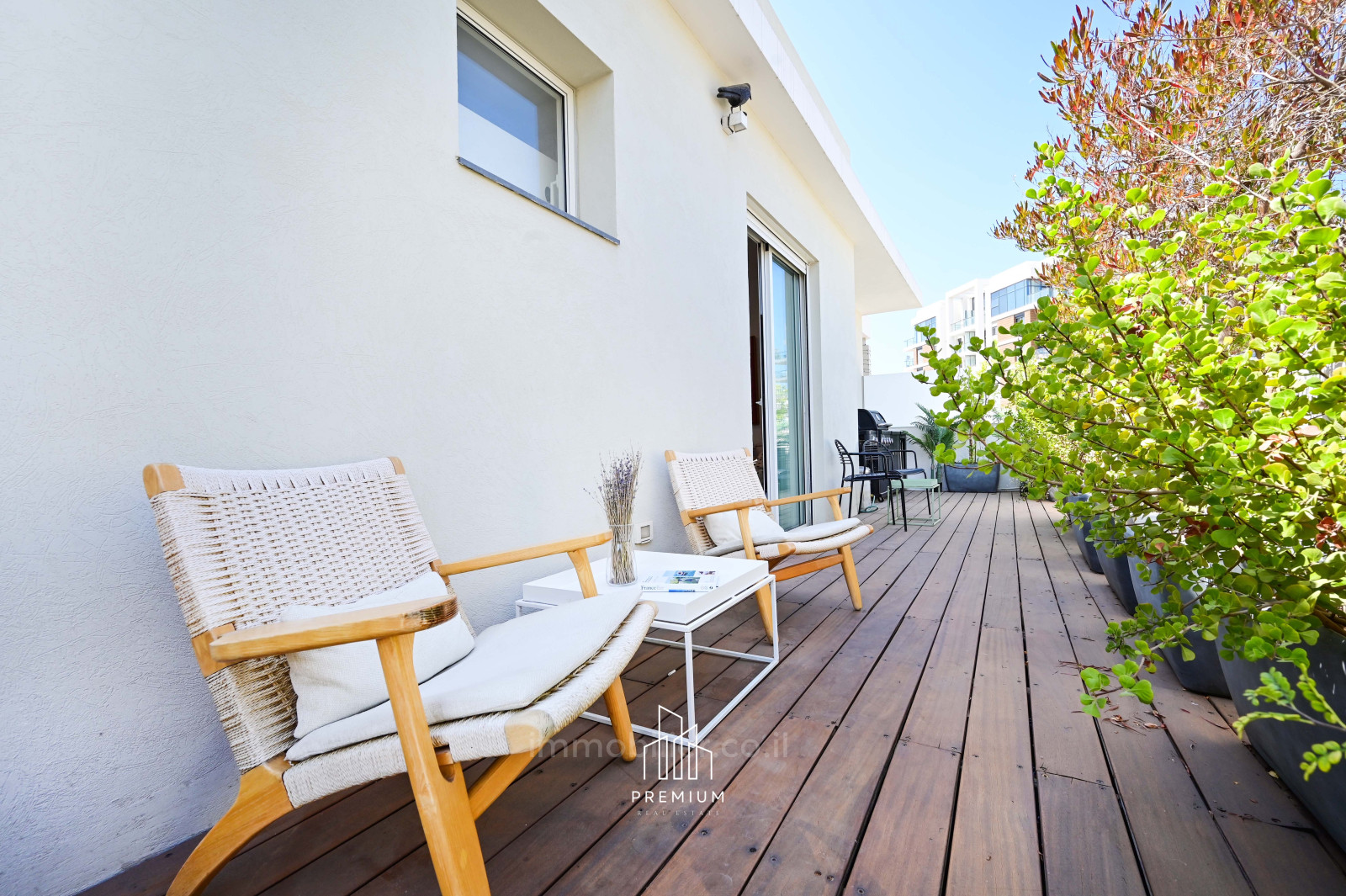 Apartment 4.5 rooms Tel Aviv Shenkin 627-IBL-41