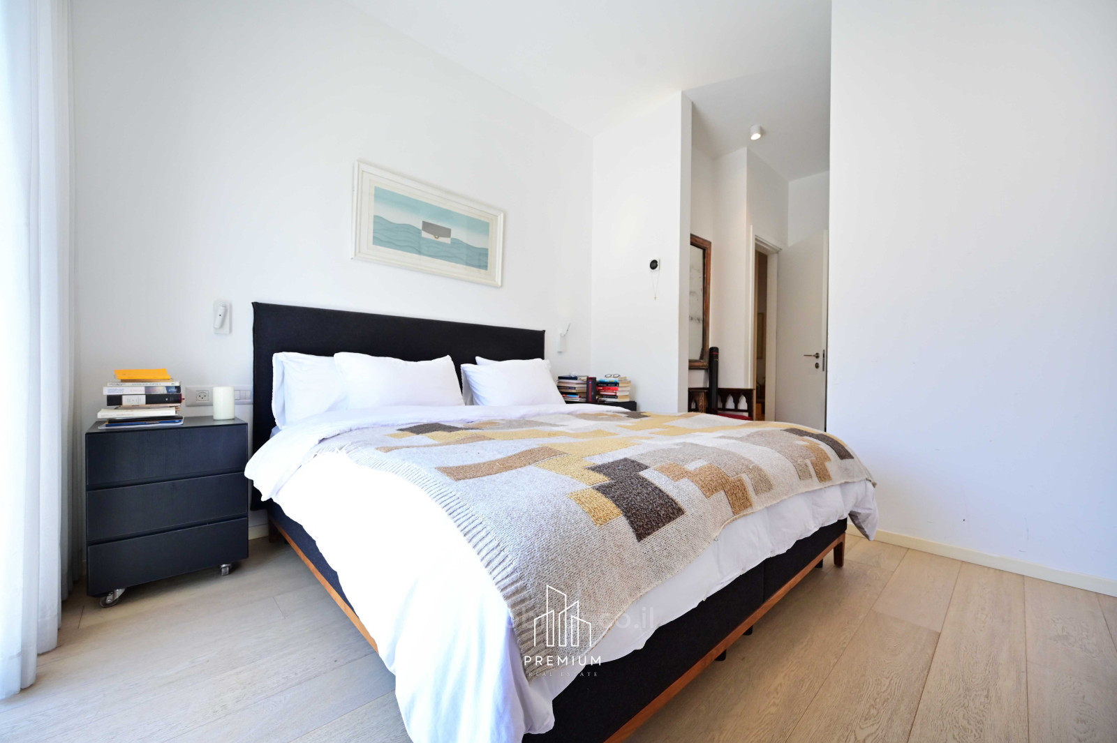 Apartment 4.5 rooms Tel Aviv Shenkin 627-IBL-41