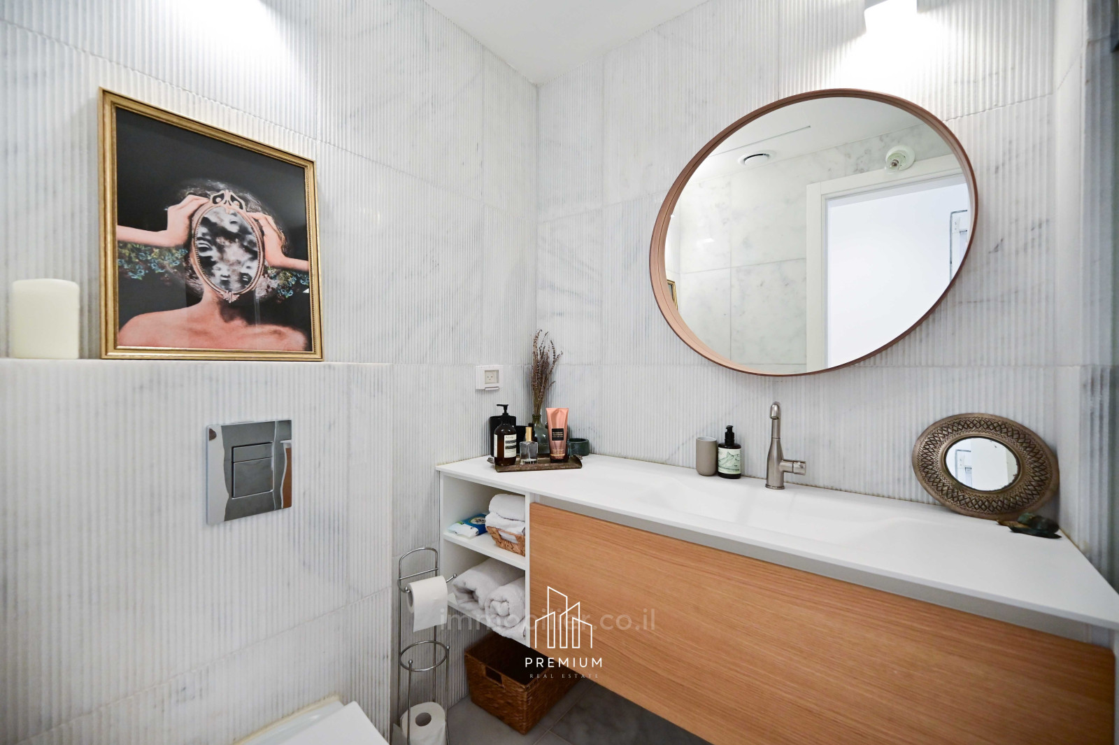 Apartment 4.5 rooms Tel Aviv Shenkin 627-IBL-41