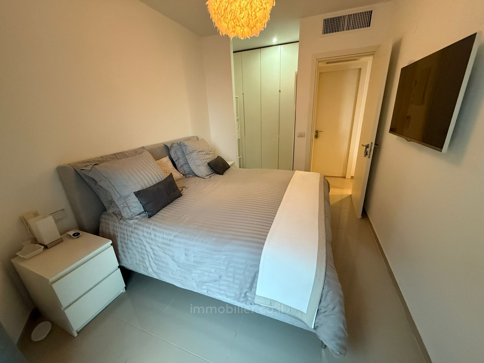 Apartment 2 rooms Tel Aviv Florentine 628-IBL-16