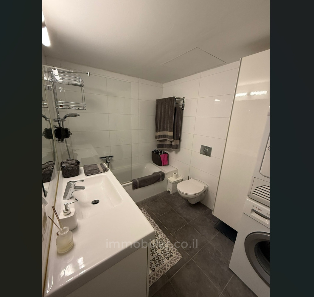 Apartment 2 rooms Tel Aviv Florentine 628-IBL-16