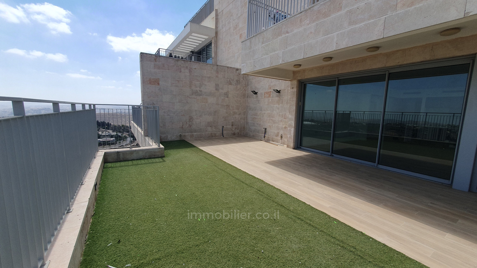 Penthouse 5 rooms Jerusalem Arnona 642-IBL-40