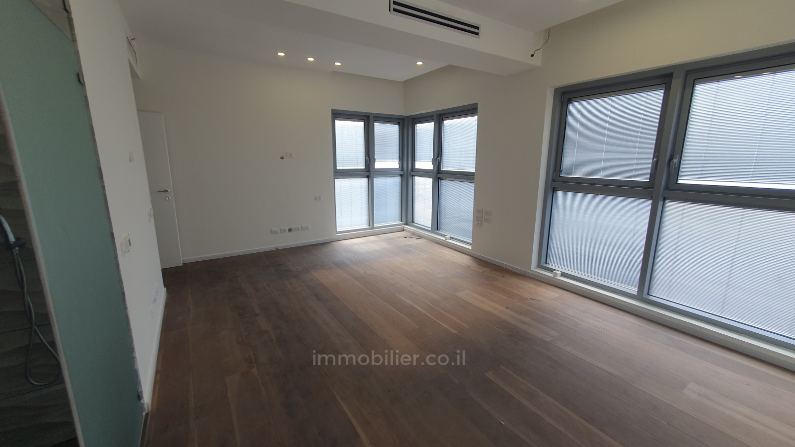 Penthouse 5 rooms Jerusalem Arnona 642-IBL-40
