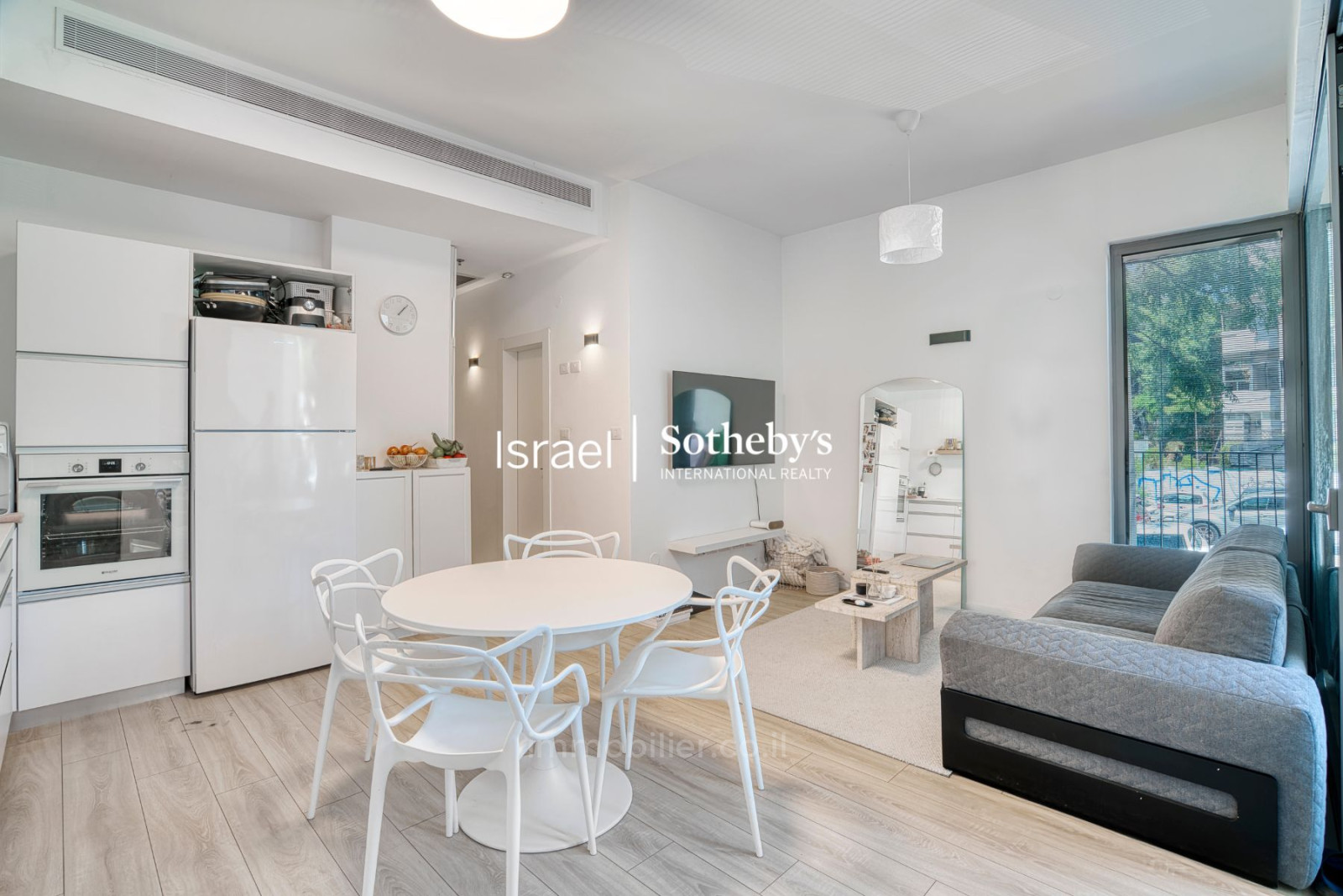 Apartment 3 rooms Tel Aviv Lev Tel-Aviv 651-IBL-31