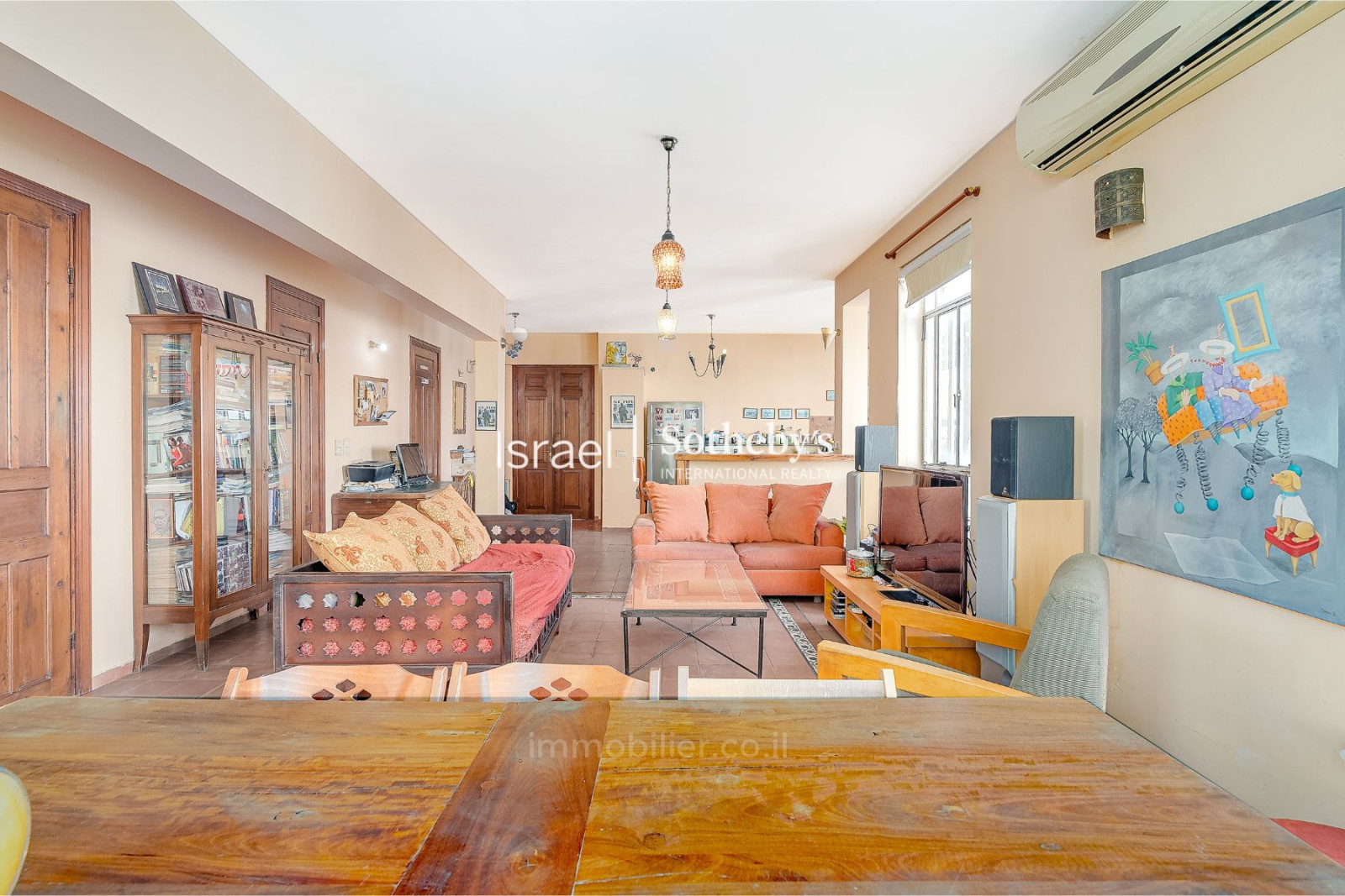 Apartment 3 rooms Tel Aviv Dizengof 651-IBL-36