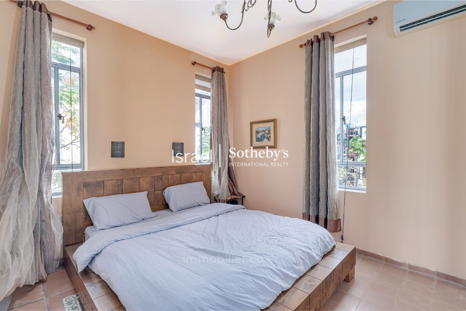 Apartment 3 rooms Tel Aviv Dizengof 651-IBL-36