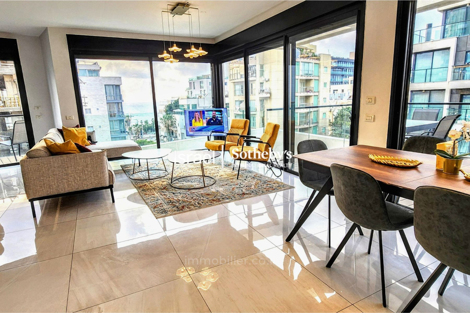 Penthouse 4 rooms Tel Aviv Lev Tel-Aviv 651-IBL-49