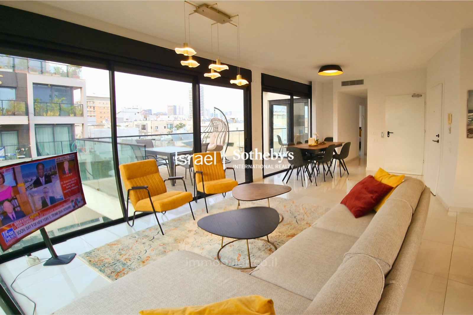 Penthouse 4 rooms Tel Aviv Lev Tel-Aviv 651-IBL-49