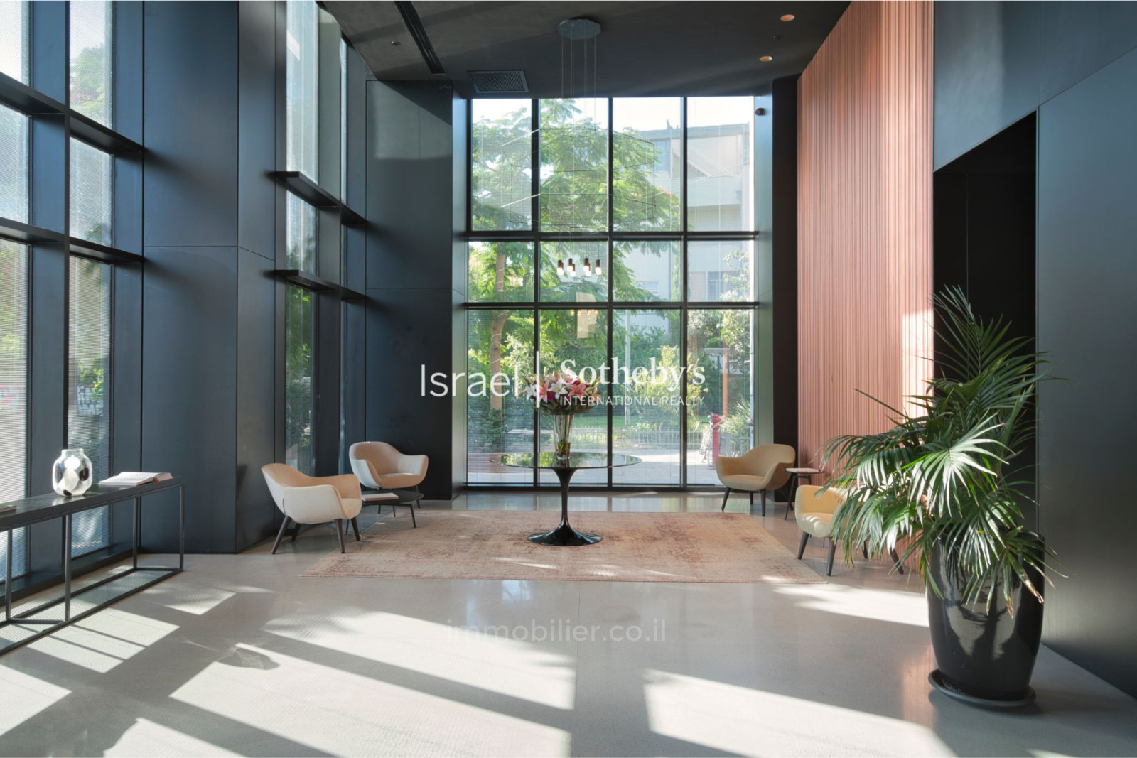 Apartment 5 rooms Tel Aviv Neve Tsedek 651-IBL-52