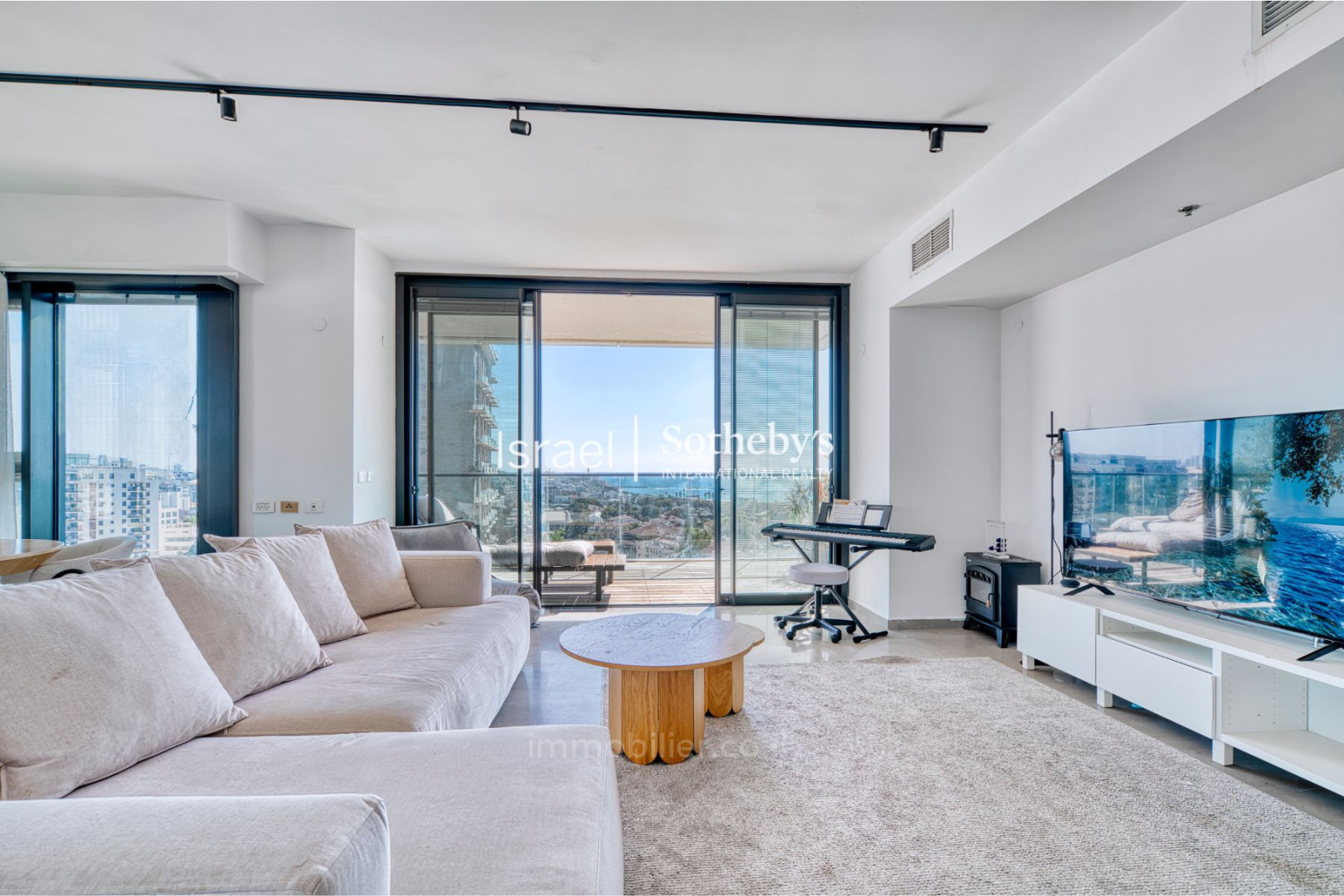 Apartment 5 rooms Tel Aviv Neve Tsedek 651-IBL-52