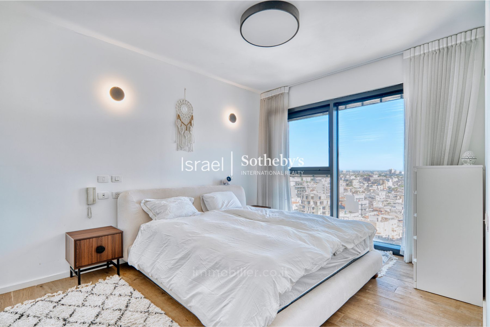 Apartment 5 rooms Tel Aviv Neve Tsedek 651-IBL-52