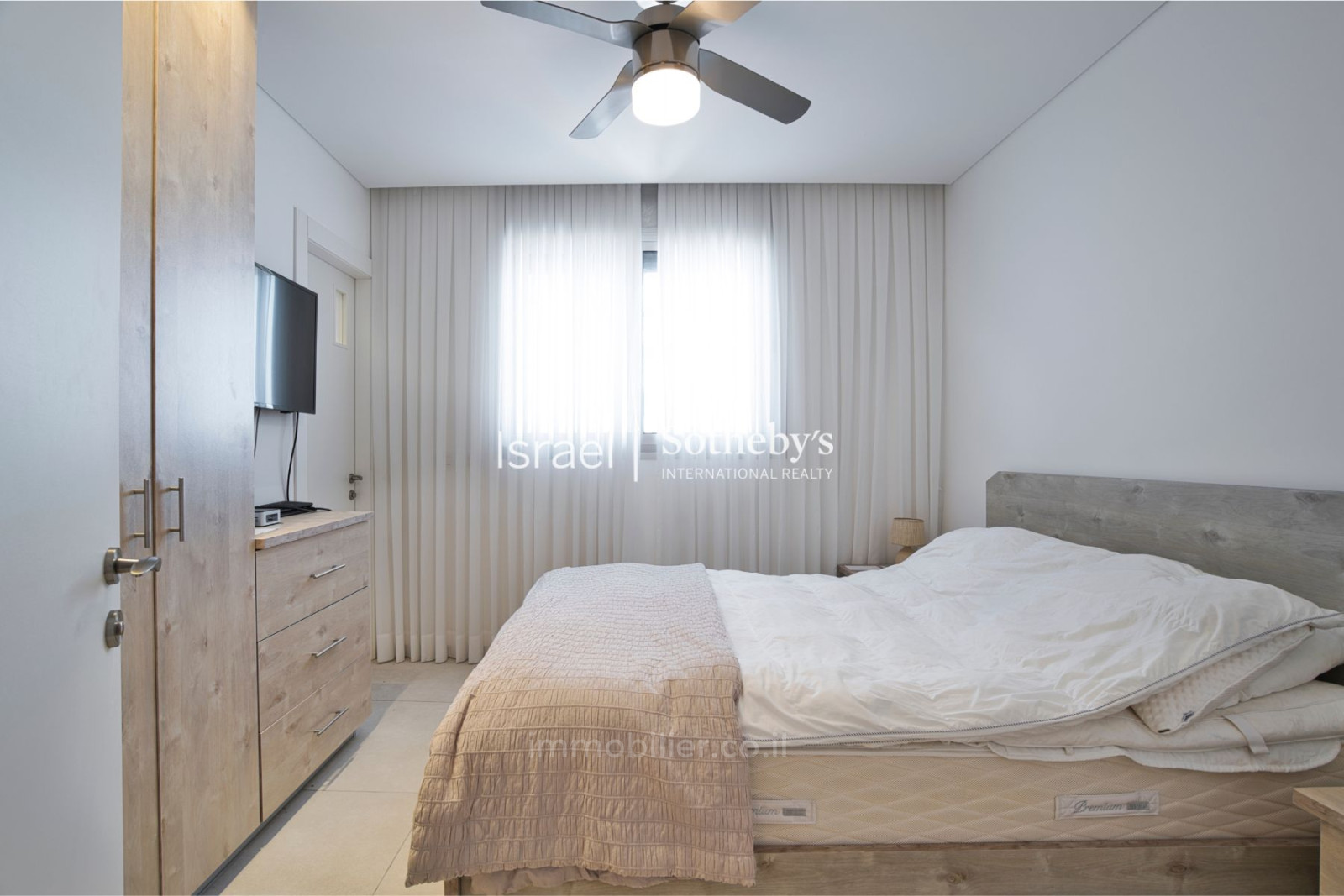 Apartment 8 rooms Netanya Netanya 651-IBL-54