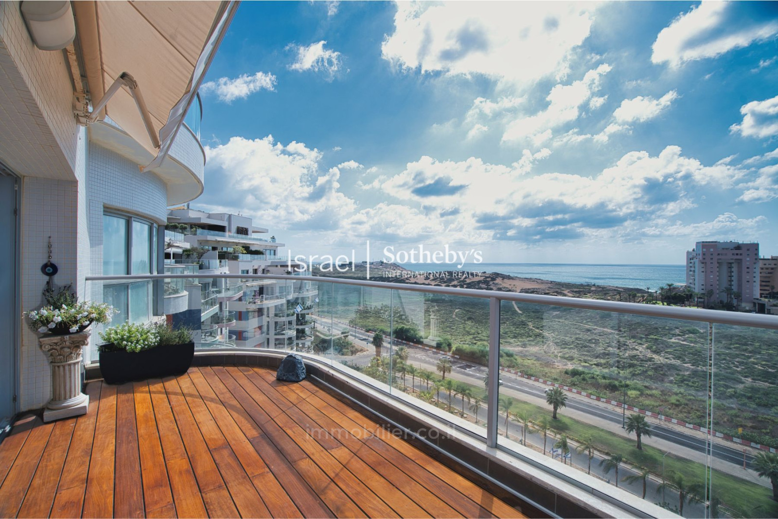 Apartment 4 rooms Tel Aviv Tzuk Beach 651-IBL-62