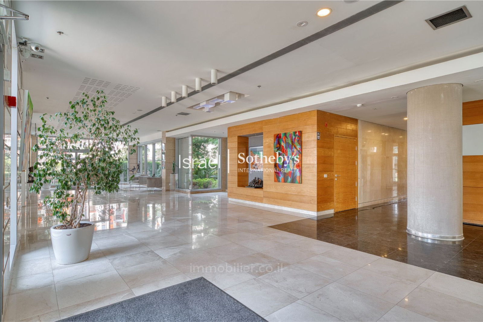 Apartment 4 rooms Tel Aviv Tzuk Beach 651-IBL-62