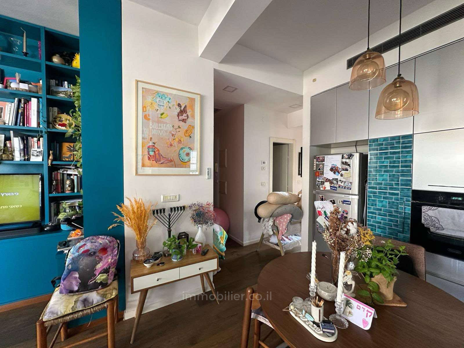 Apartment 3 rooms Tel Aviv First sea line 804-IBL-14