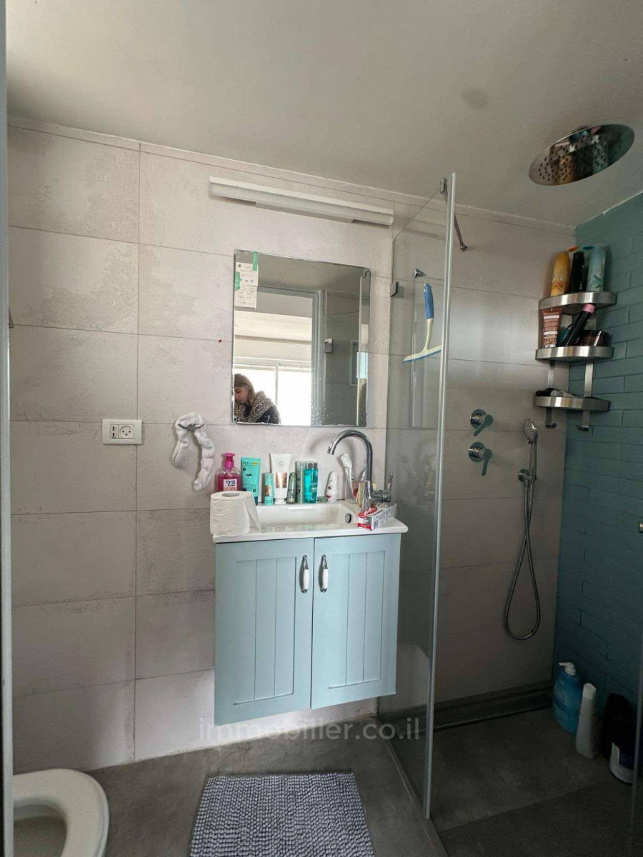 Apartment 3 rooms Tel Aviv First sea line 804-IBL-14