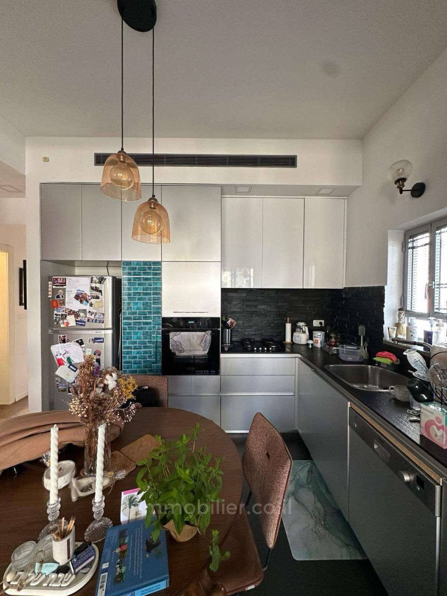 Apartment 3 rooms Tel Aviv First sea line 804-IBL-14