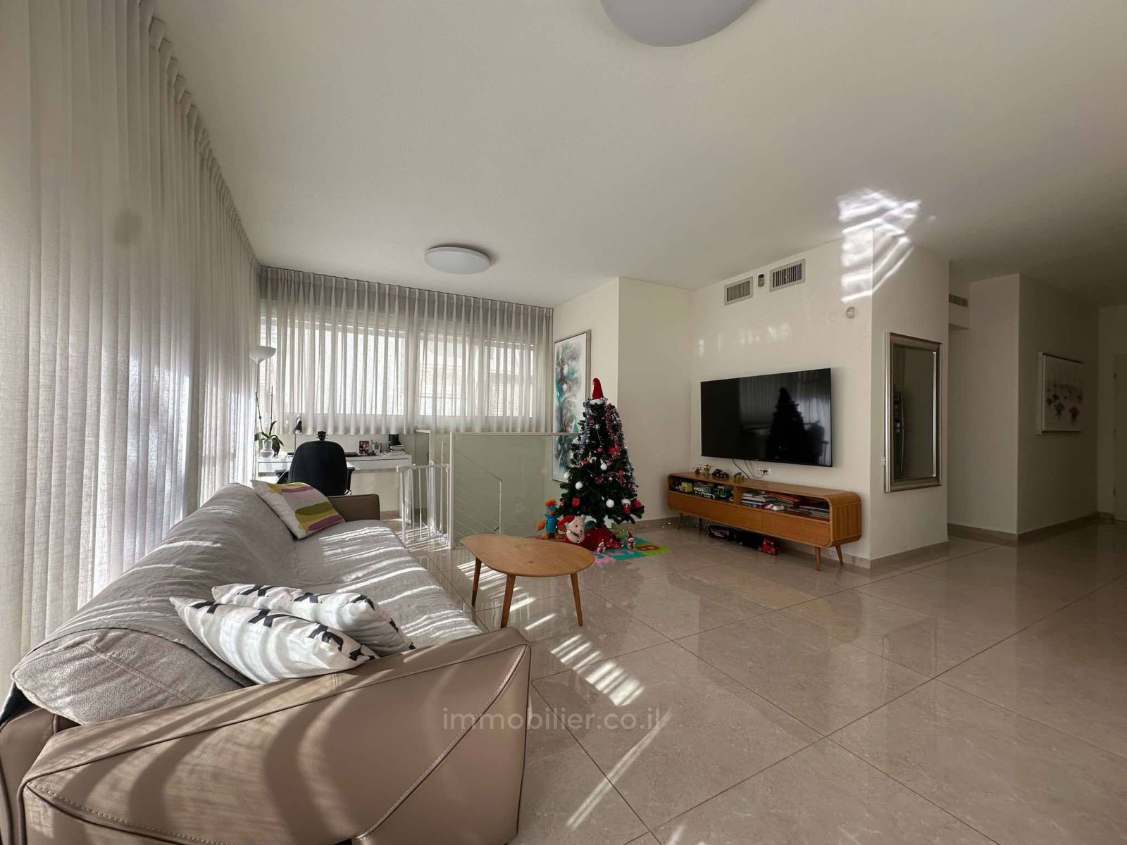 Duplex 4 rooms Tel Aviv First sea line 804-IBL-21