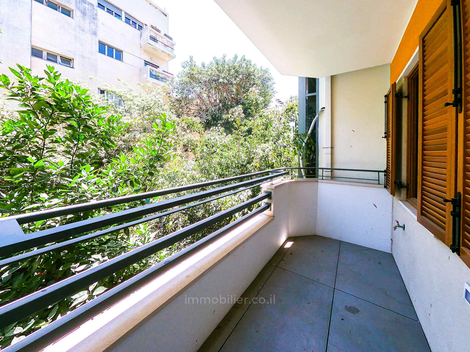 Apartment 4 rooms Tel Aviv Lev Tel-Aviv 804-IBL-38