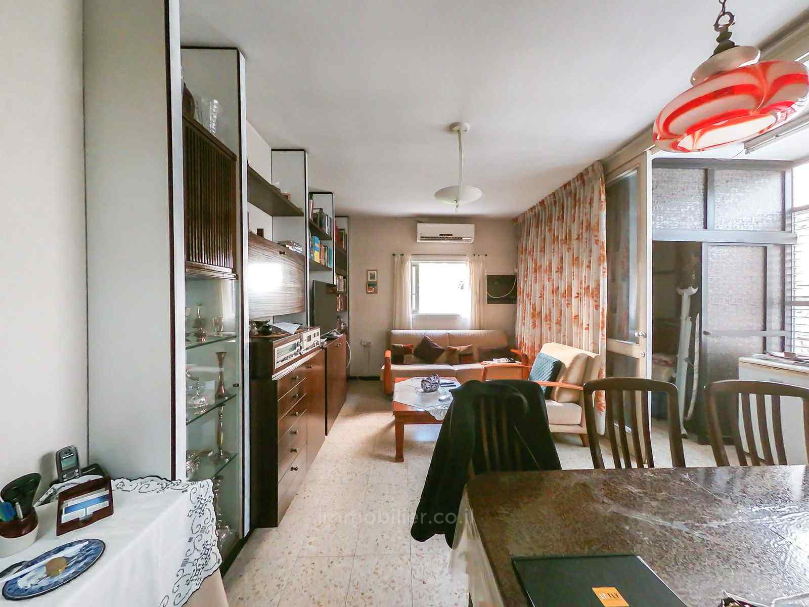 Appartement 3 pièces  Tel Aviv Bazel 804-IBL-40