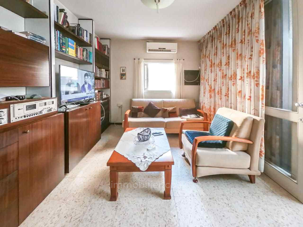 Appartement 3 pièces  Tel Aviv Bazel 804-IBL-40