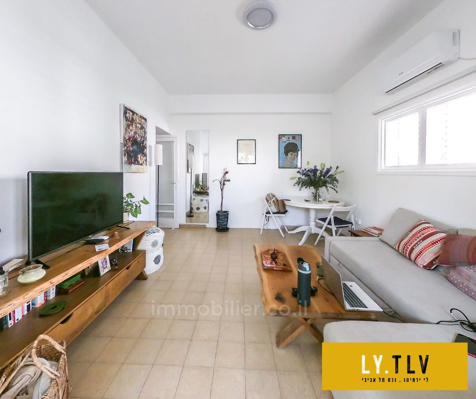 Appartement 2 pièces  Tel Aviv 1ere ligne mer 804-IBL-44