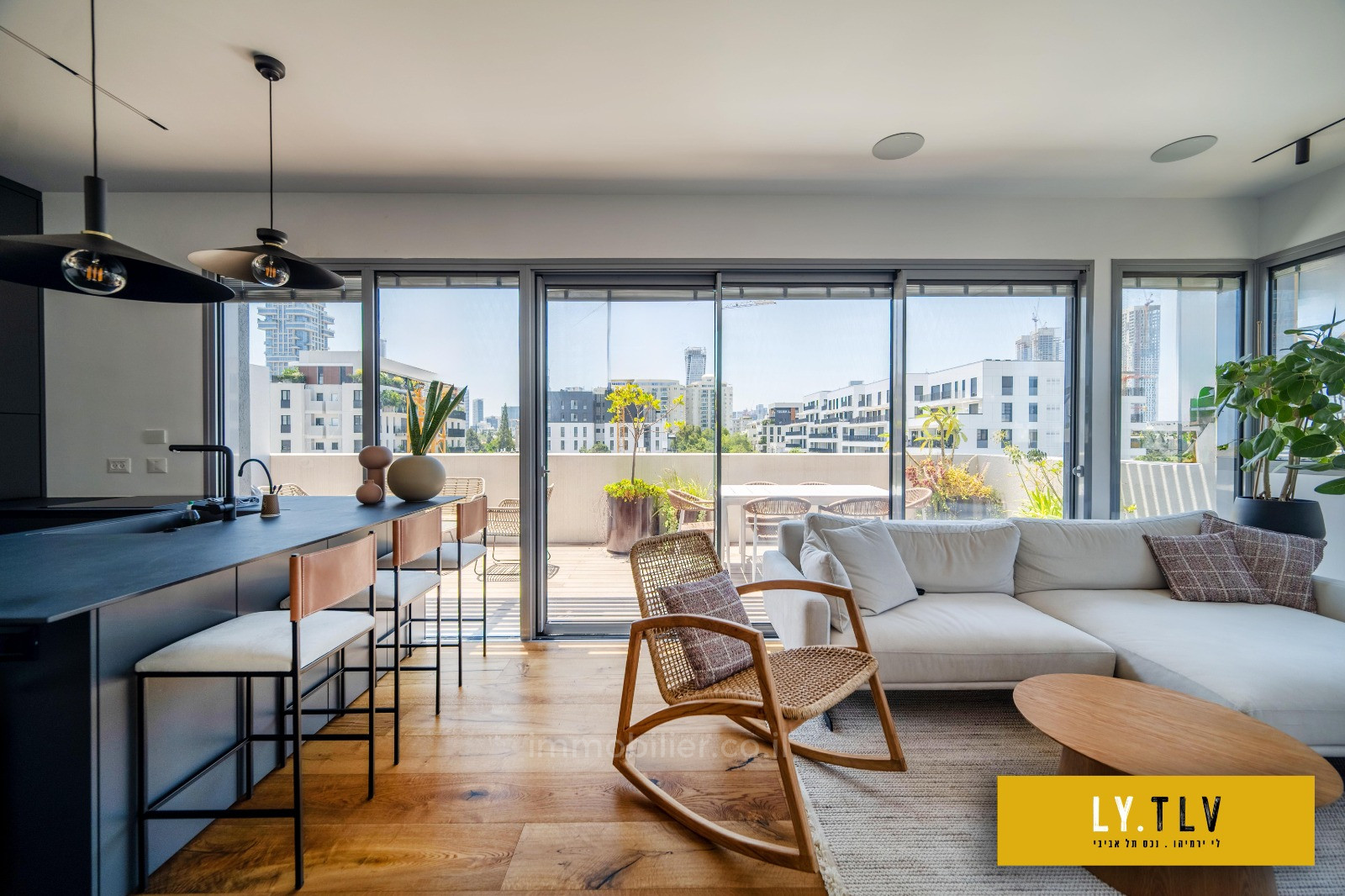 Penthouse 3 rooms Tel Aviv Yehouda hamakaby 804-IBL-45