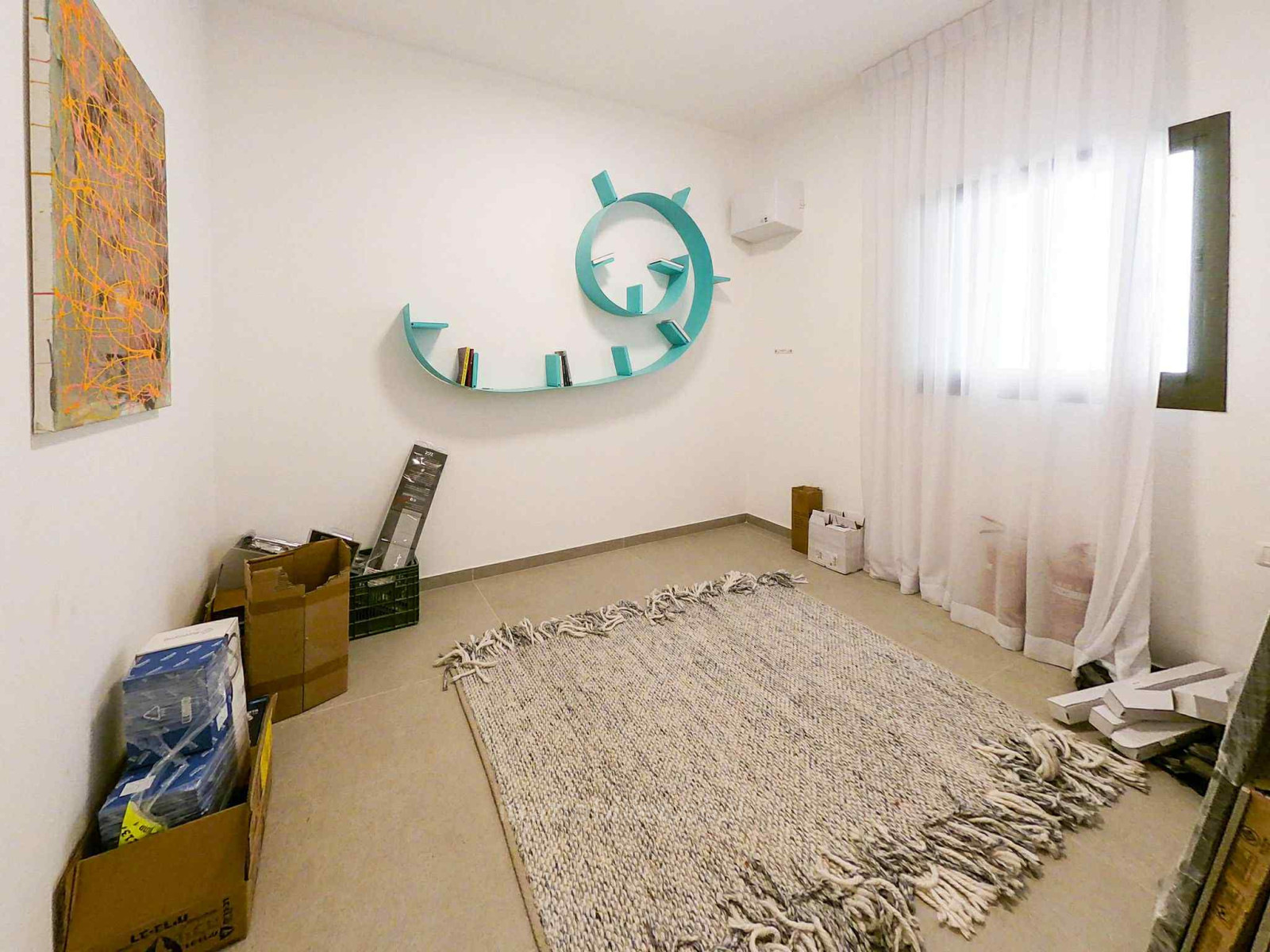 Apartment 5 rooms Tel Aviv Kikar Hamedina 804-IBL-48