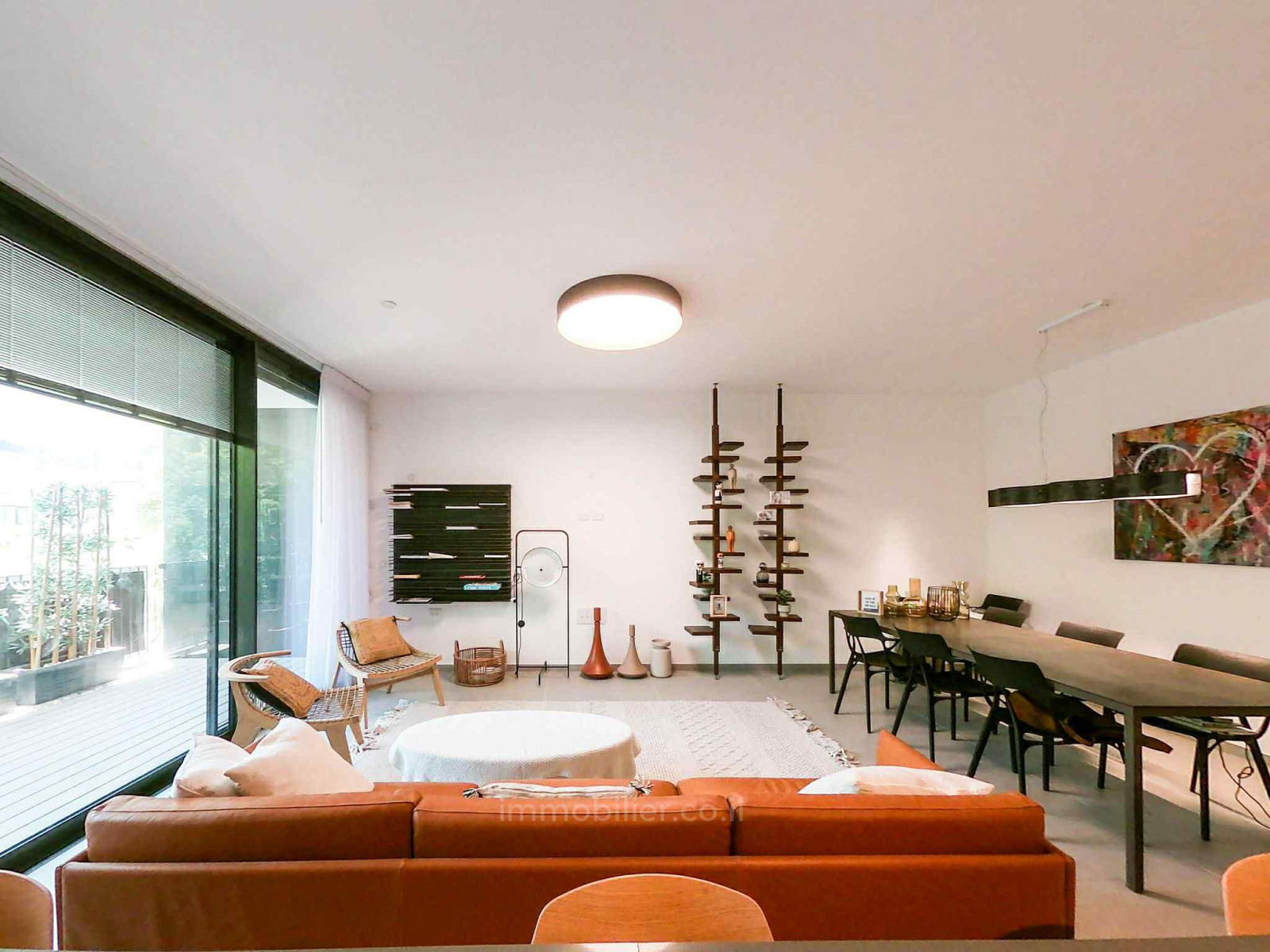 Apartment 5 rooms Tel Aviv Kikar Hamedina 804-IBL-48