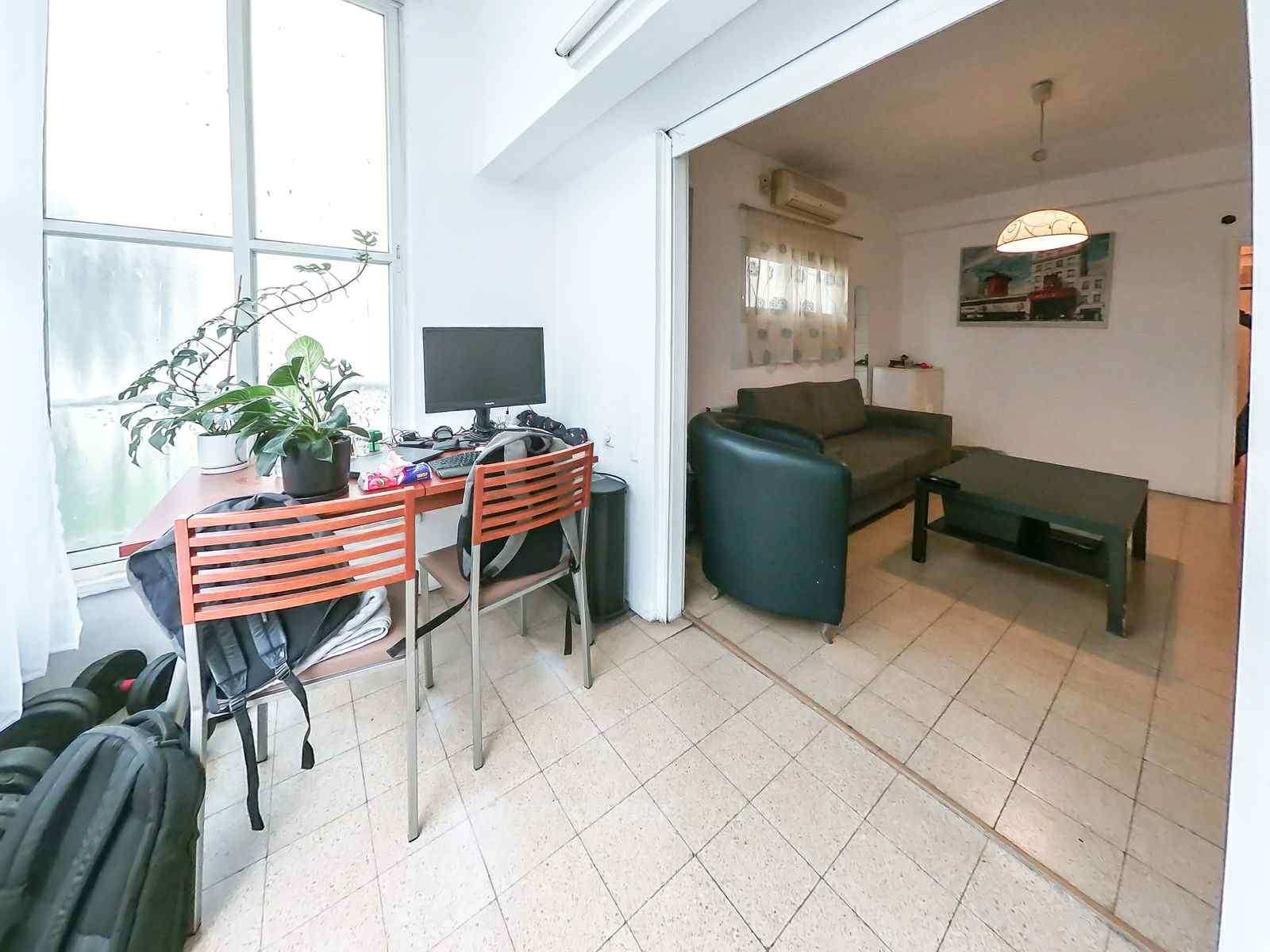 Apartment 2 rooms Tel Aviv Hatsafon hayachan 804-IBL-50