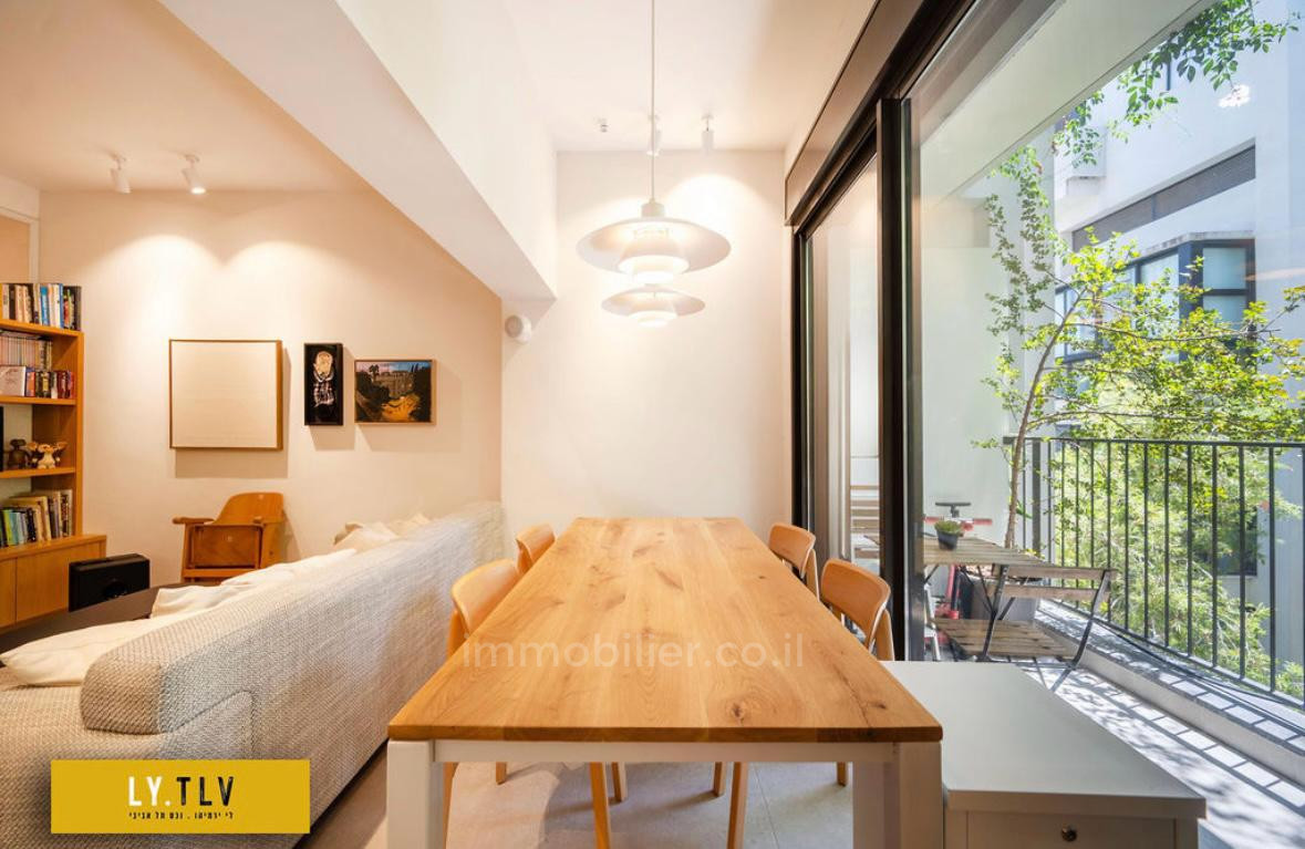 Apartment 3.5 rooms Tel Aviv Hatsafon hayachan 804-IBL-51