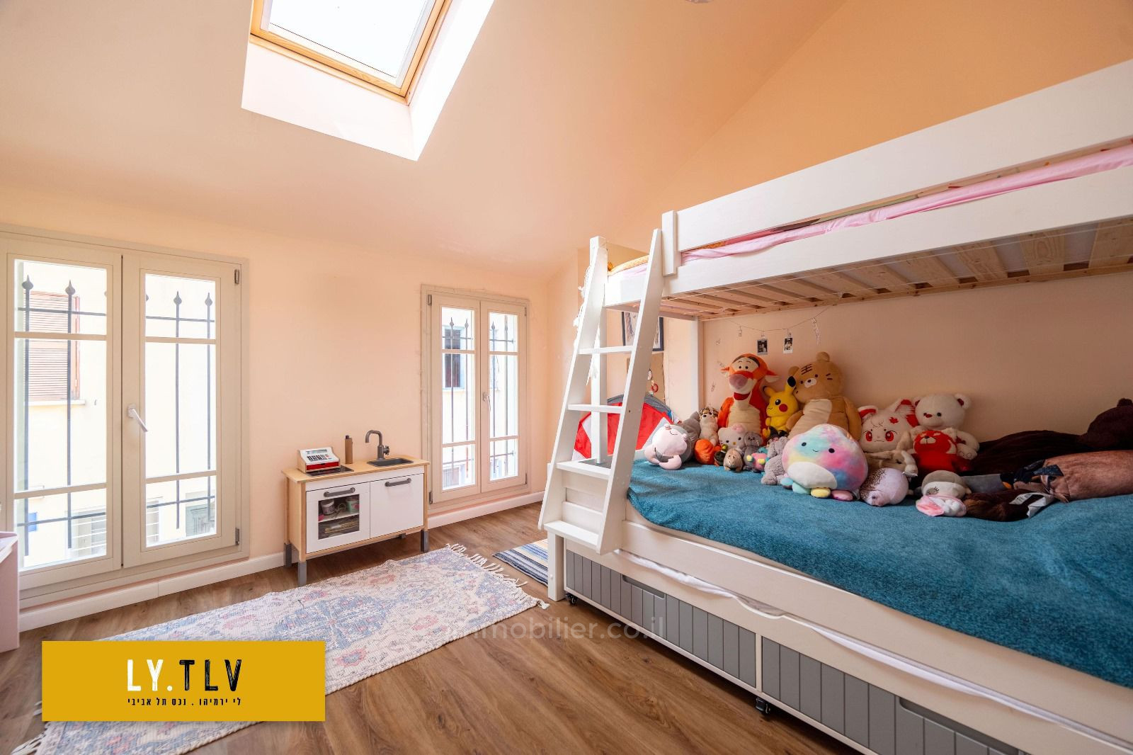 Villa 6 pièces  Tel Aviv Neve Tsedek 804-IBL-56