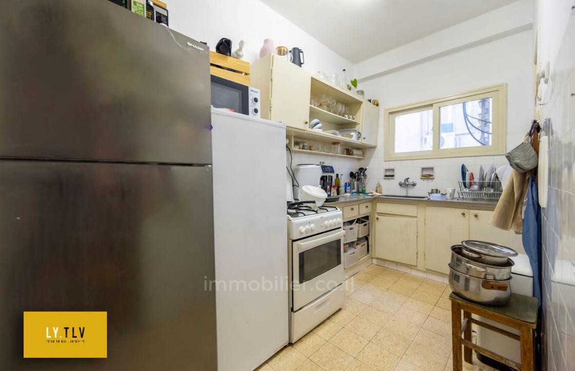 Apartment 2 rooms Tel Aviv Hatsafon hayachan 804-IBL-58