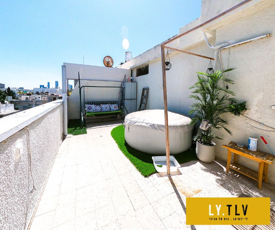 Duplex 3 rooms Tel Aviv City center 804-IBL-63