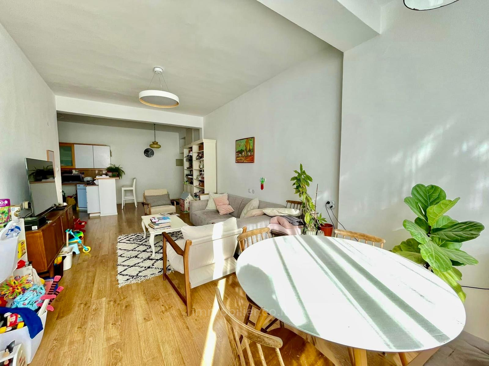 Apartment 2.5 rooms Tel Aviv Lev Tel-Aviv 804-IBL-74