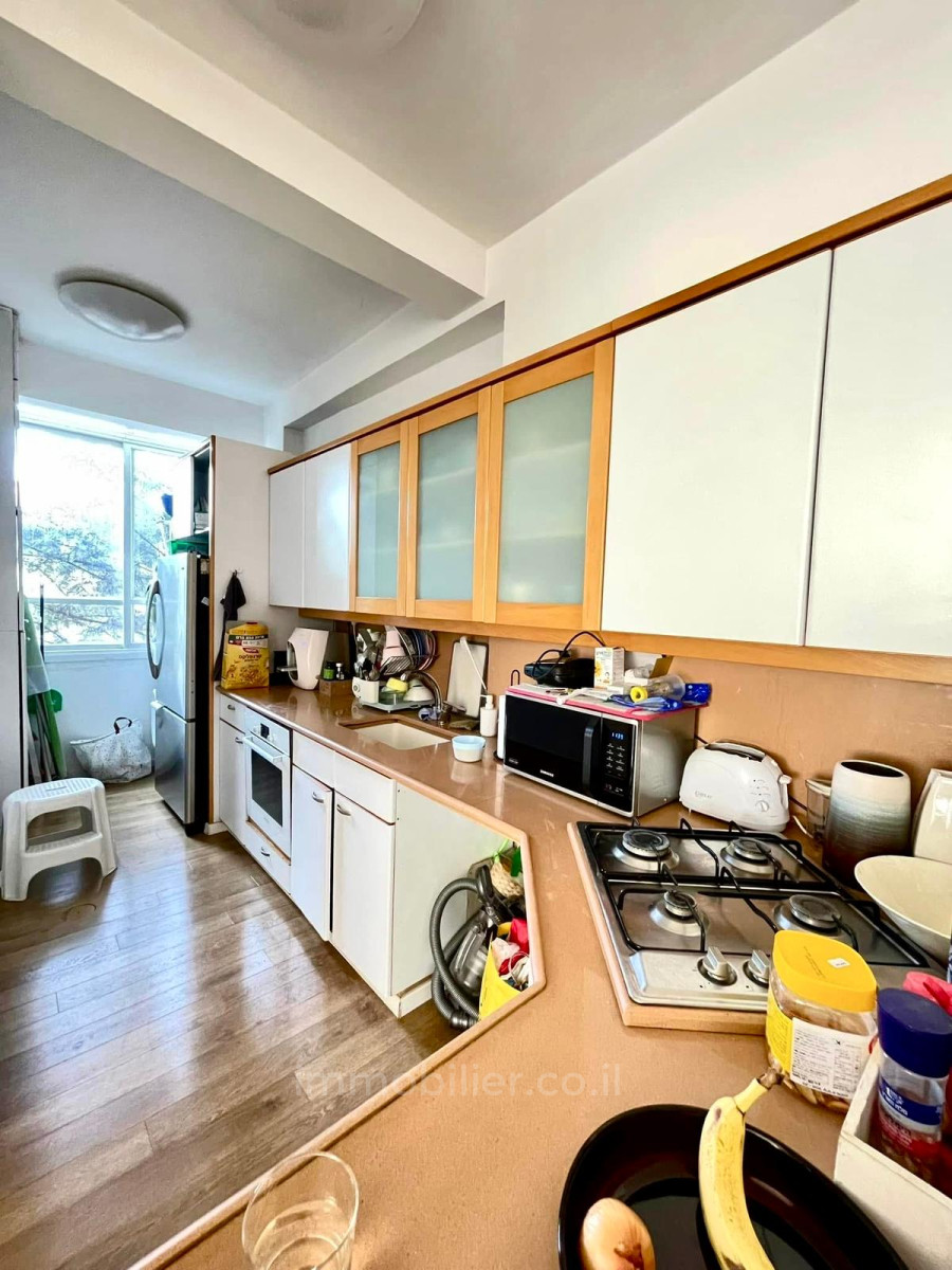 Apartment 2.5 rooms Tel Aviv Lev Tel-Aviv 804-IBL-74