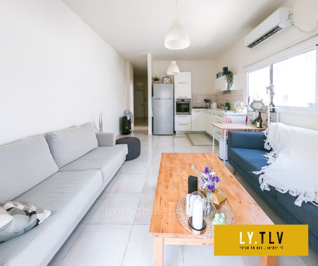 Appartement 2 pièces  Tel Aviv 1ere ligne mer 804-IBL-82