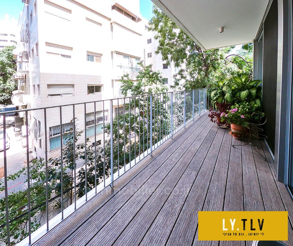 Apartment 3 rooms Tel Aviv Hatsafon hayachan 804-IBL-85
