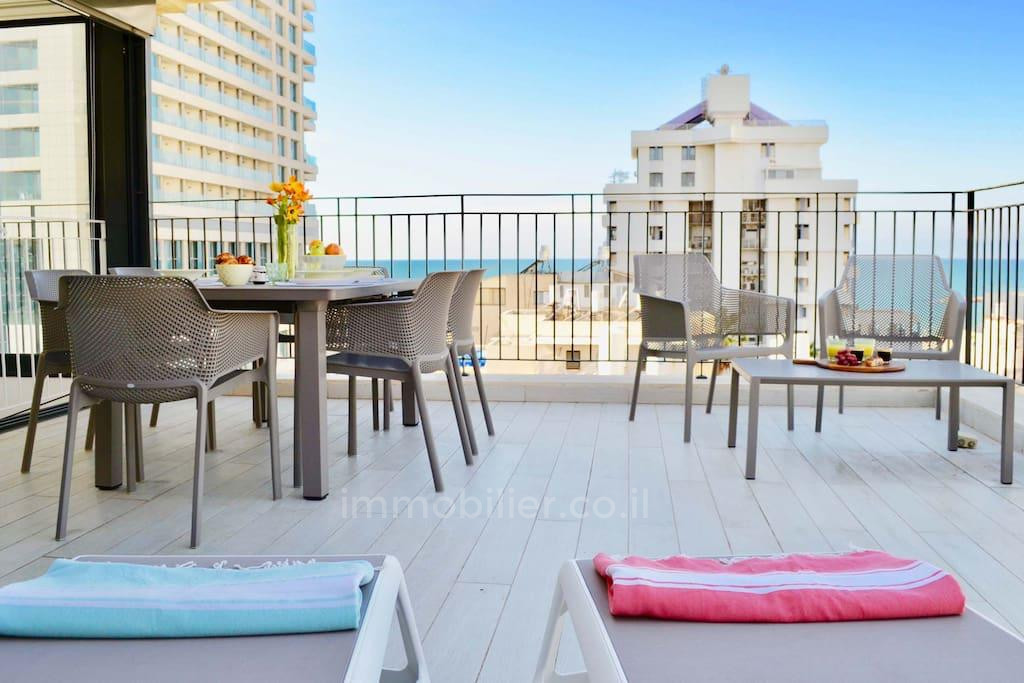 Penthouse 4 pièces  Tel Aviv Kerem Hatemanim 828-IBL-100