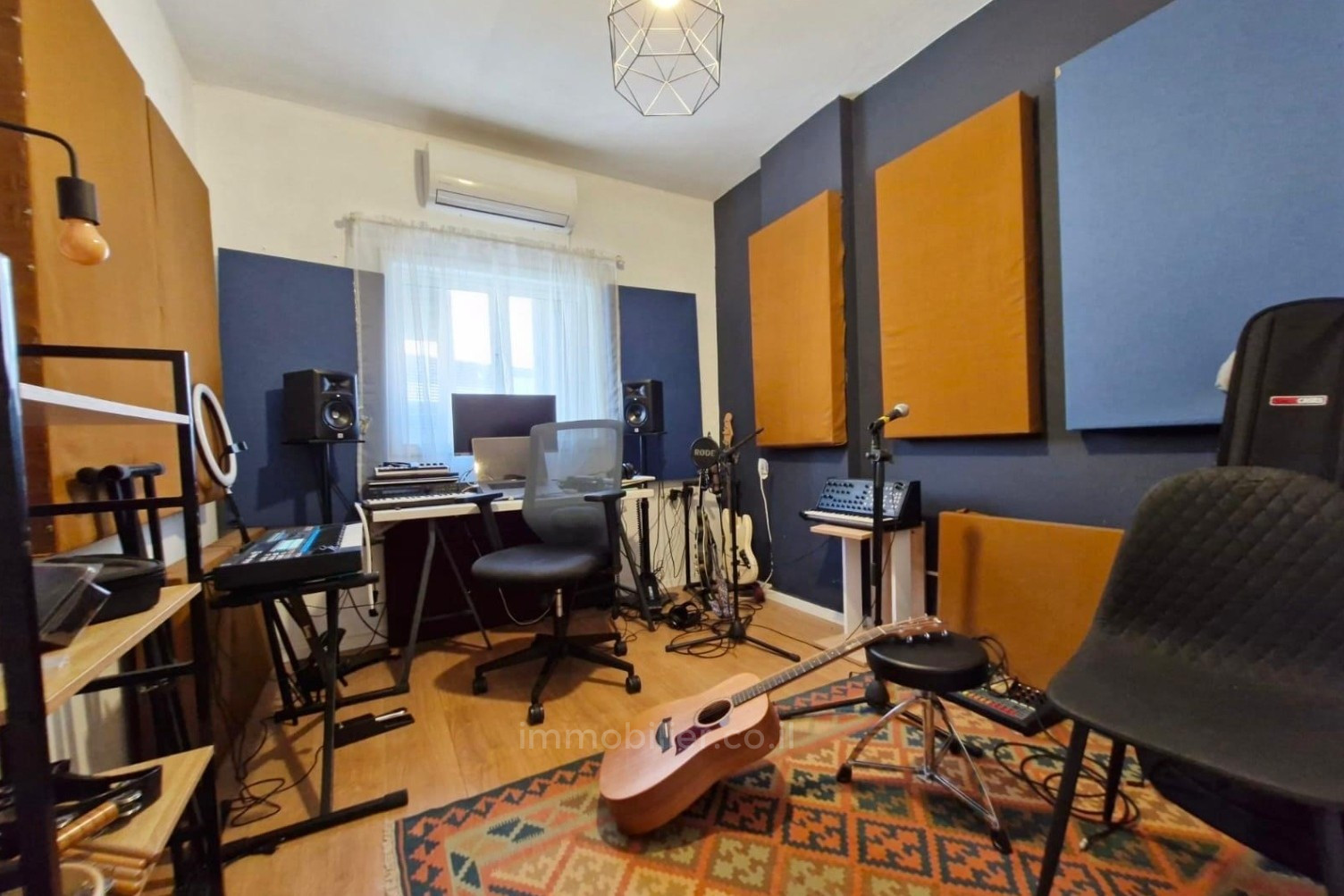 Apartment 3 rooms Tel Aviv Lev Tel-Aviv 828-IBL-149